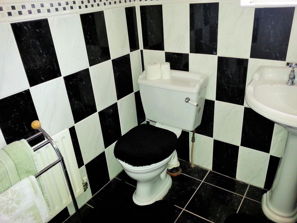 The Dell Dublin Bed & Breakfast ดุนเลรี ห้อง รูปภาพ