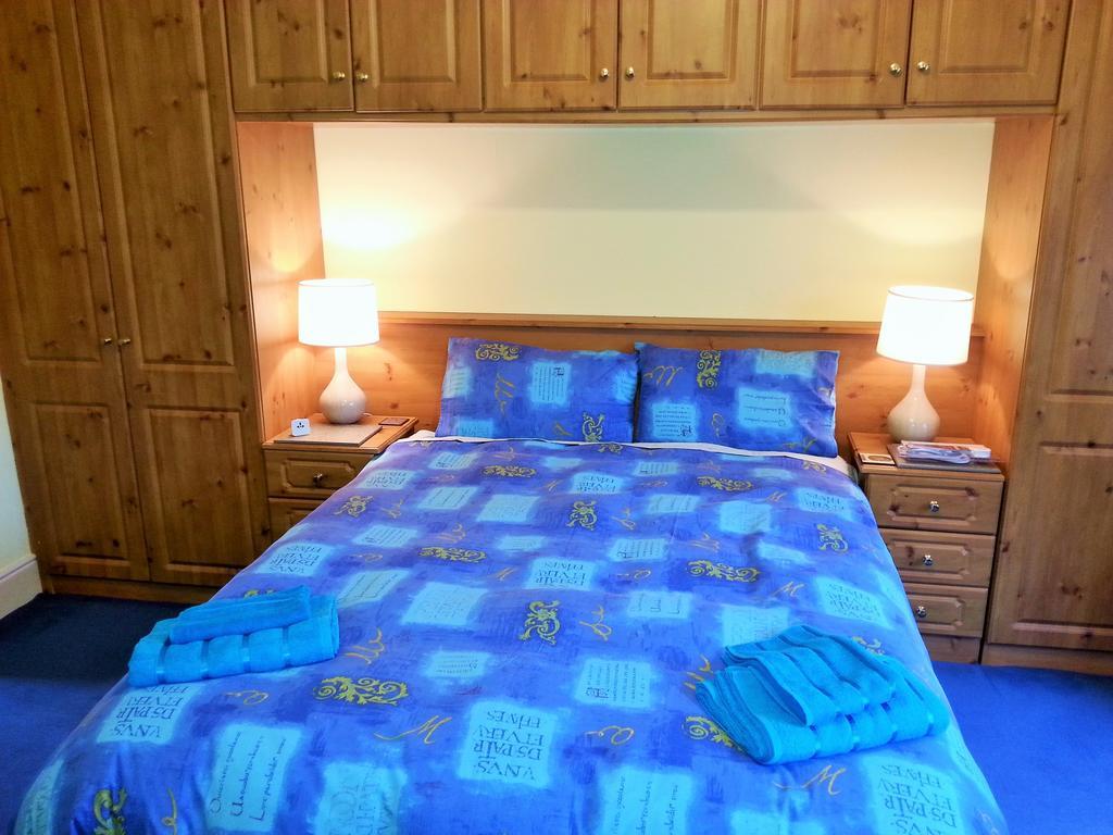 The Dell Dublin Bed & Breakfast ดุนเลรี ห้อง รูปภาพ
