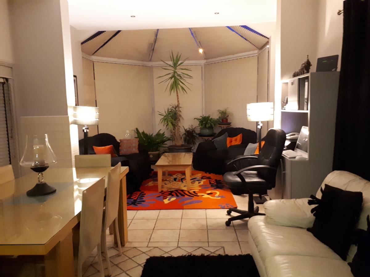 The Dell Dublin Bed & Breakfast ดุนเลรี ภายนอก รูปภาพ