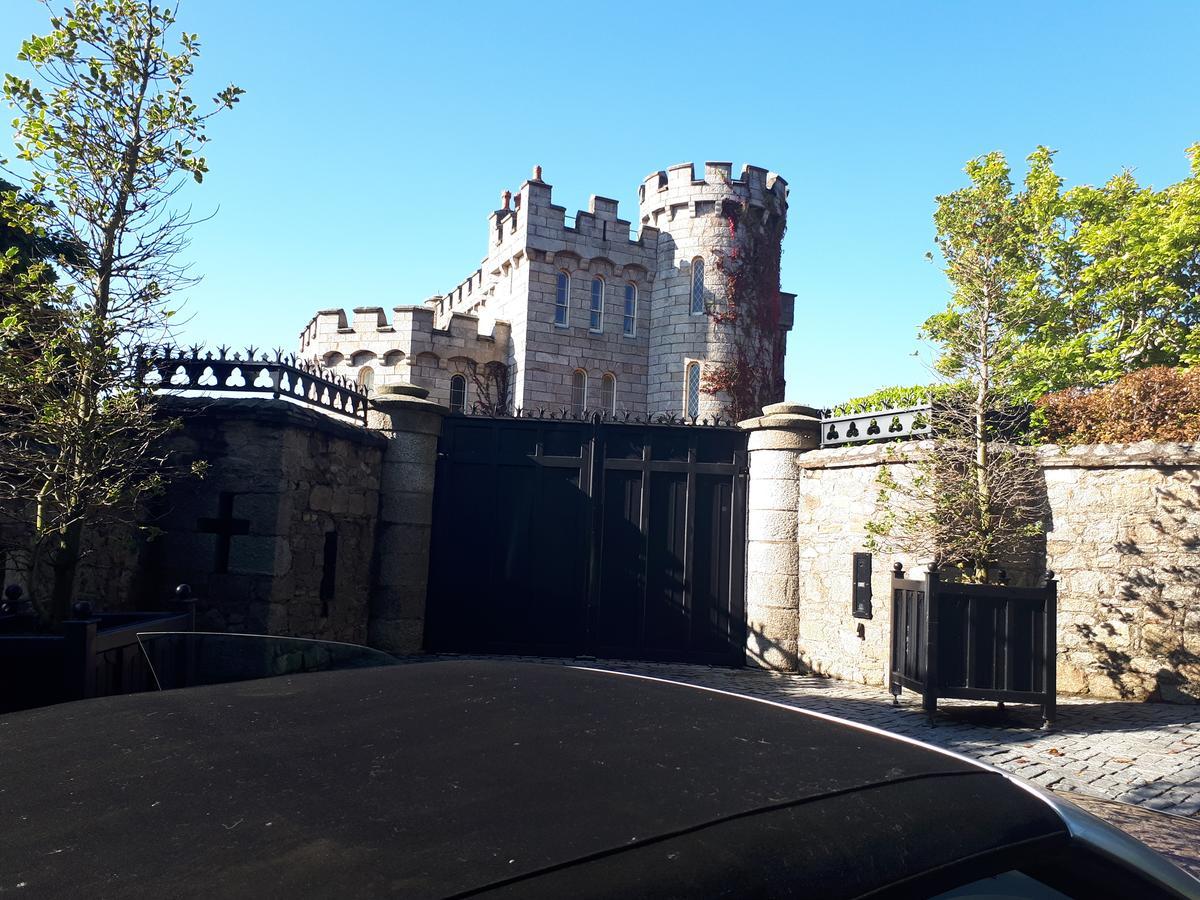 The Dell Dublin Bed & Breakfast ดุนเลรี ภายนอก รูปภาพ